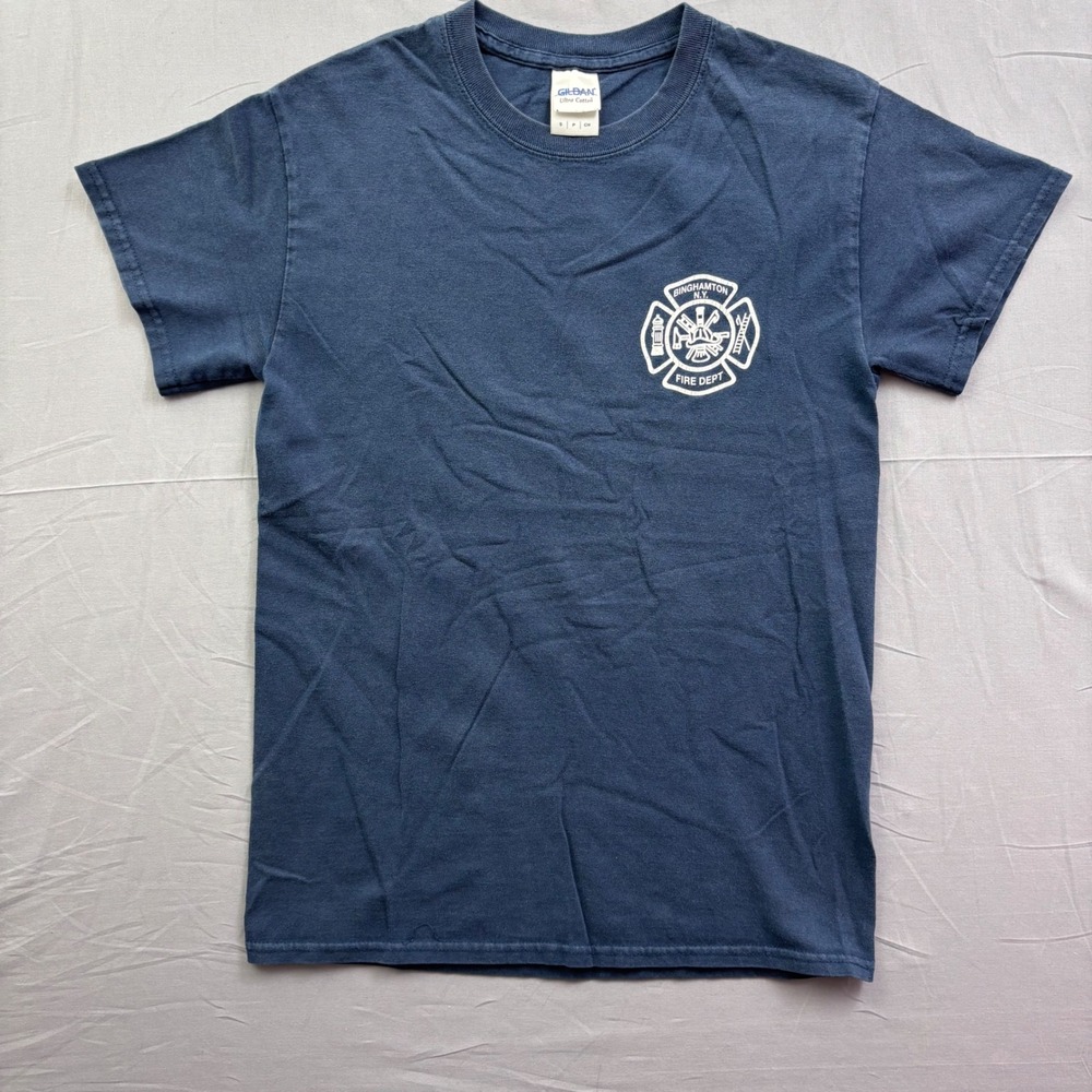 Gildan Binghamton Fire Dept T-Shirt Mens Small Navy Blue NY Firefighter Graphic